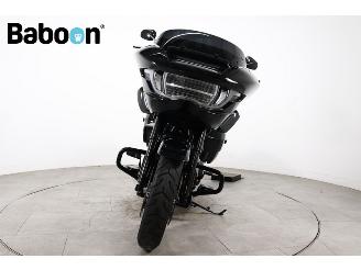 Harley-Davidson  FLTRX Road Glide Custom 117 picture 3