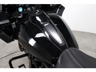 Harley-Davidson  FLTRX Road Glide Custom 117 picture 10