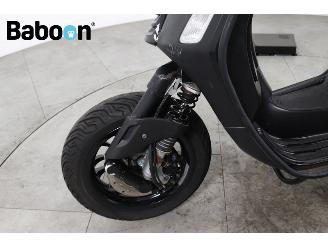 Vespa  Sprint 25KM picture 12