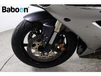 Yamaha  YZF-R1 picture 13