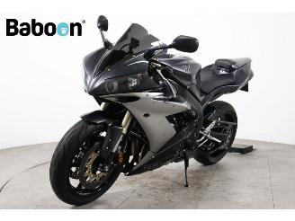 Yamaha  YZF-R1 picture 4