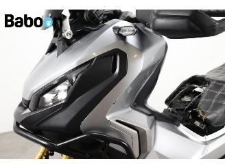 Honda  X-ADV picture 14