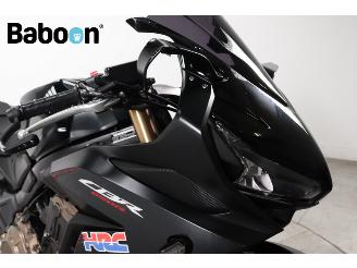 Honda  CBR 650 R picture 16