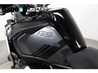 BMW R 1250 GS Adventure Triple Black picture 10