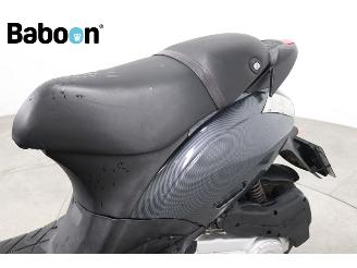 Piaggio  Zip 45KM picture 12