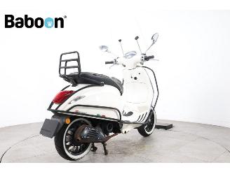 Vespa  Sprint 25KM picture 8