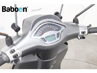 Vespa  Sprint 25KM picture 10