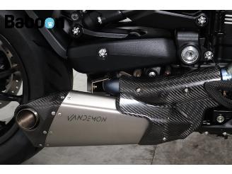 Triumph  Rocket 3 Storm R picture 21