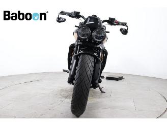 Triumph  Rocket 3 Storm R picture 5