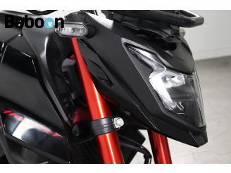 Honda CB 750 Hornet picture 17