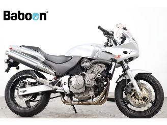 krockskadad bil motor Honda CB 600 FS Tophalf 2003/5
