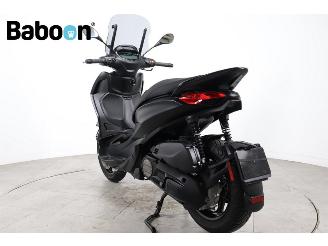 Piaggio  400 Beverly S HPE picture 2