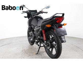 Honda CB 125 F picture 6