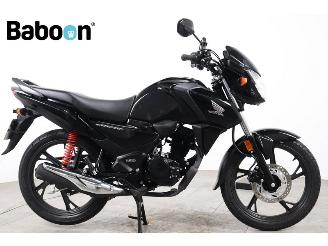 dañado motos Honda CB 125 F 2026/5