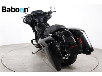 Harley-Davidson  FLHX Street Glide picture 6