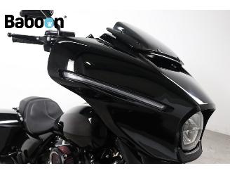 Harley-Davidson  FLHX Street Glide picture 18