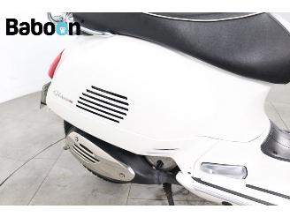 Vespa GTS 125 Super I.E picture 18