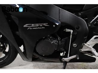 Honda CBR 1000 RR Fireblade picture 13