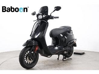 Vespa  Sprint 25KM picture 4