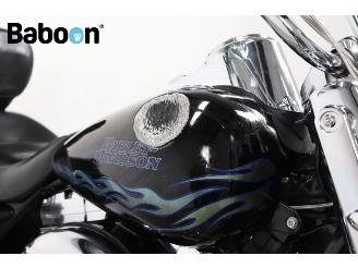 Harley-Davidson  FLHRSE3 CVO Road King picture 17