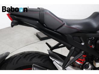 Honda CB 1000 R ABS picture 23