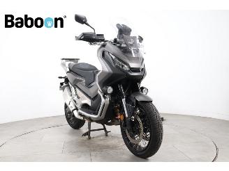 Honda  X-ADV picture 2