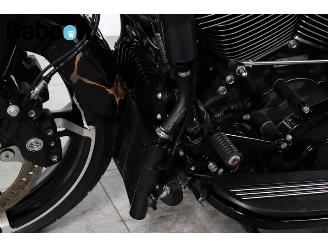 Harley-Davidson  FLHX Street Glide 117 picture 16
