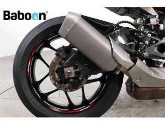 Yamaha  YZF-R1 picture 11