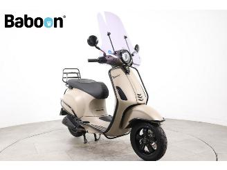 Vespa  Primavera 25KM picture 6