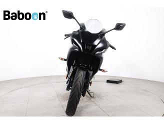 Yamaha  YZF R 125 ABS picture 3