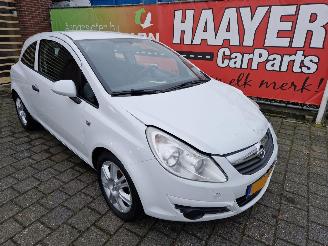  Opel Corsa 1.2 16v essentia 2009/9