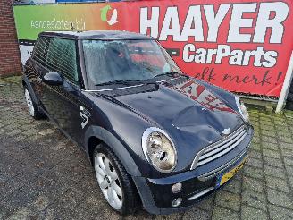 demontáž osobní automobily Mini One  2006/1