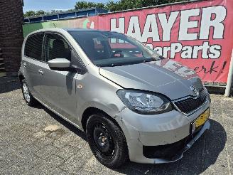krockskadad bil auto Skoda Citigo 1.0 greentech AUTOMAAT 2019/5