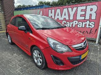skadebil auto Opel Corsa 1.4 16v 2012/11