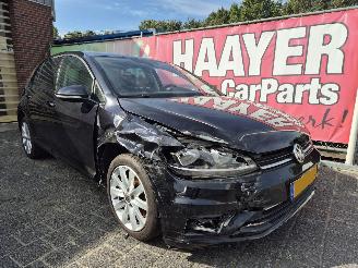 Unfallwagen Volkswagen Golf 1.0 tsi comfortline business 2019/1