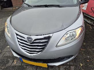 Lancia Ypsilon 0.9 TwinAIR Silver picture 6