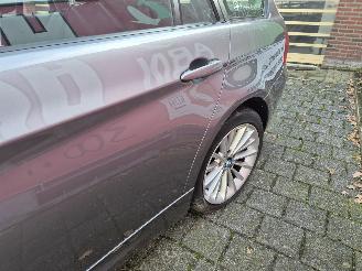 BMW 3-serie 318 i touring picture 9