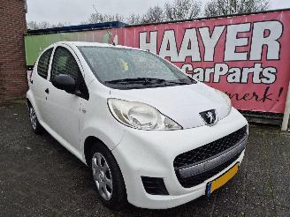 Schadeauto Peugeot 107 1.0 12v xr 2011/6