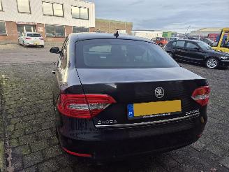 Skoda Superb 1.6 tdi ambiation business picture 4
