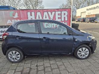 Peugeot 108 1.0 e-vti active picture 2