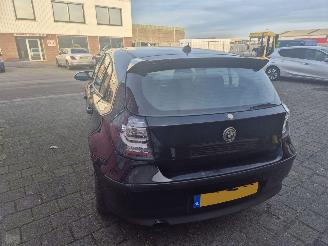 BMW 1-serie 116i picture 4