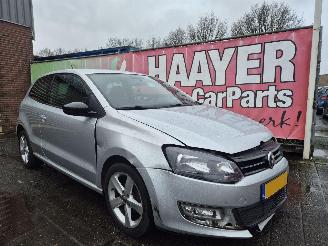 krockskadad bil auto Volkswagen Polo 1.2 easyline 2013/3