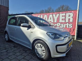 krockskadad bil auto Volkswagen Up! 1.0 move up! Bluemotion 2012/7