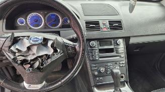 Volvo Xc-90 2.4 r design picture 9