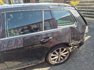 Volkswagen Golf 1.2 tsi business edition picture 5