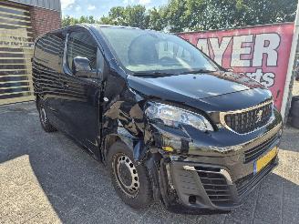 skadebil bedrijf Peugeot Expert 1.6 BlueHDI 95 Compact premium 2019/1