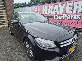 Schadeauto Mercedes C-klasse 220cdi 2017/8