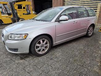 Volvo V-50 1.6 D2 Kinetic picture 4