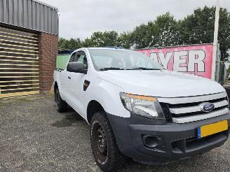 krockskadad bil auto Ford Ranger 2.2 tdci XL super cab 2016/8