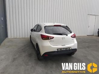 Mazda 2 2 (DJ/DL), Hatchback, 2014 1.5 SkyActiv-G 90 picture 16